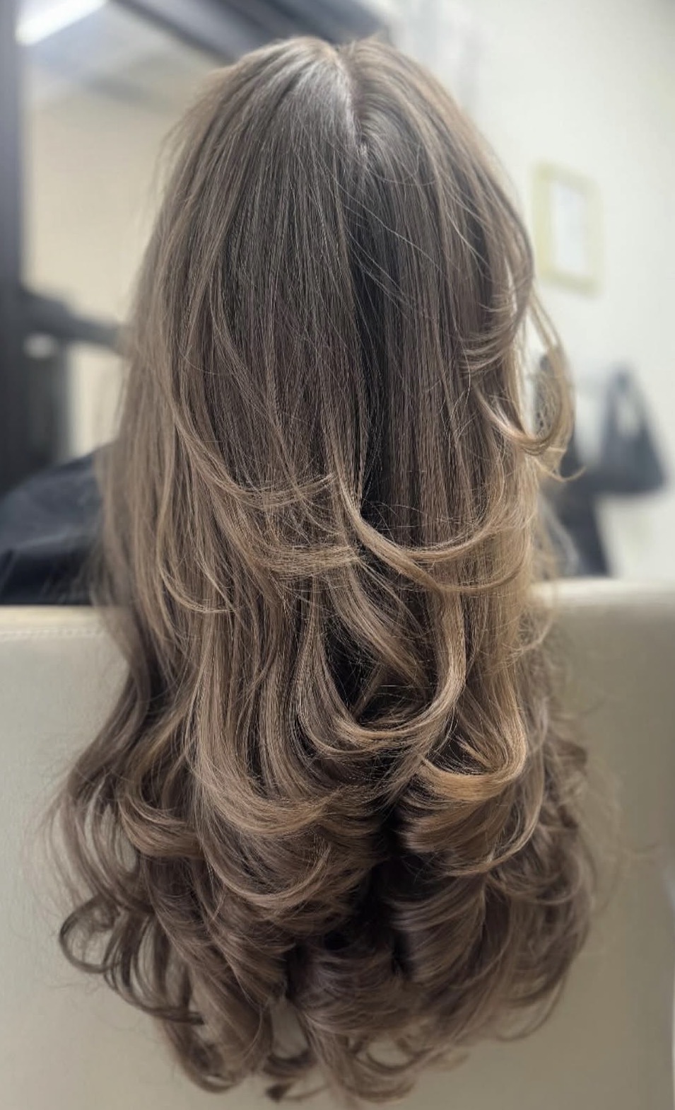 Liz Mello Beauty hair transformation 5