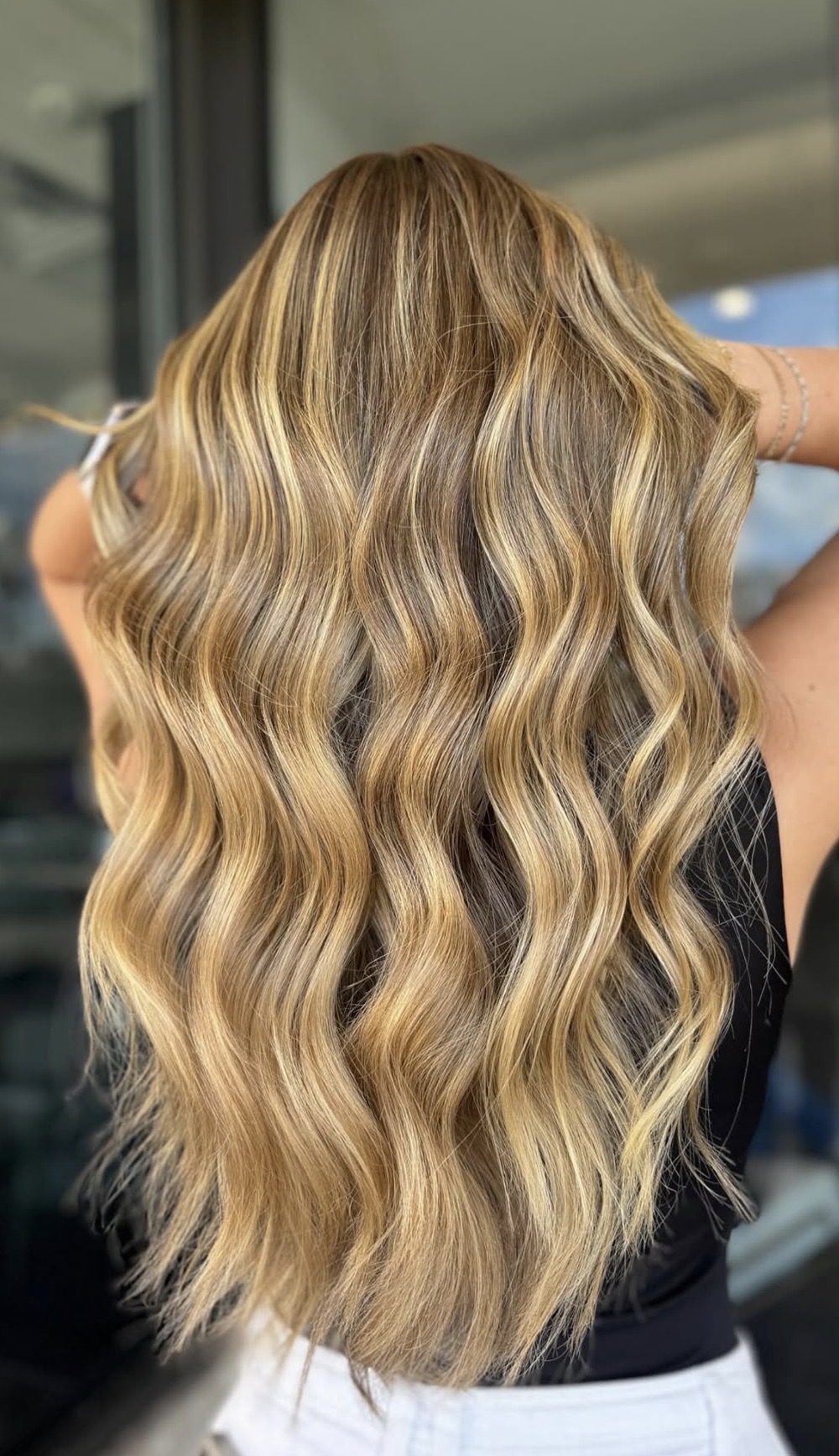 Liz Mello Beauty hair transformation 12
